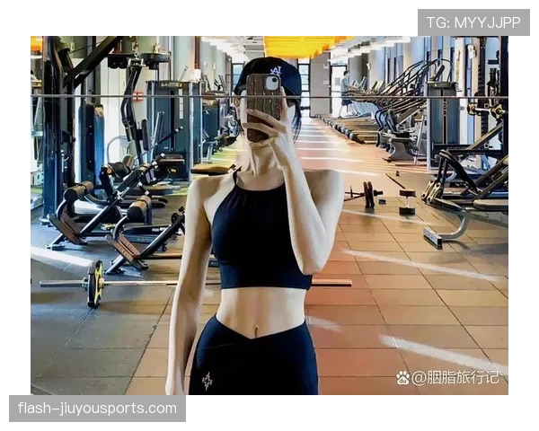 王楠这训练强度，凌晨四点健身房打卡是认真的？