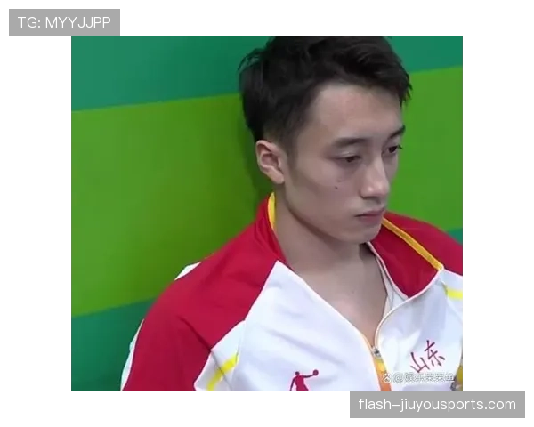 练俊杰这训练强度,凌晨四点还在加练? 练俊杰这训练强度,凌晨四点还在加练?